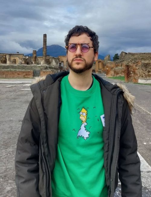 Hermoti influencer cine